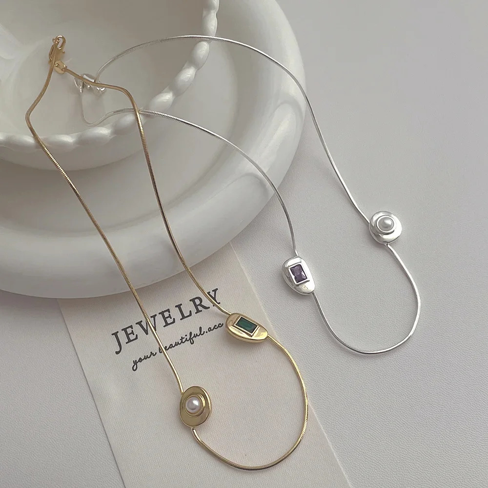 SimpleNiche Metal Zircon Pearl Necklace HighEnd Feel Lightweight Versatile Clavicle Chain Necklace 251023