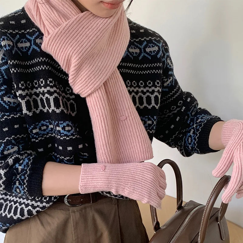Korean Style Knitted Winter Gloves UltraWarm Soft Windproof Touchscreen Gloves for Women Casual Solid Color 251024