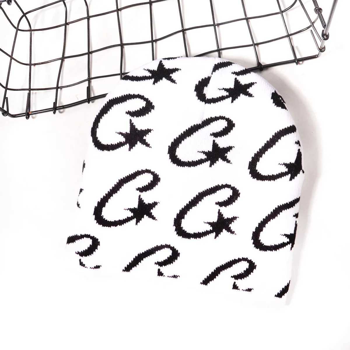 Fashionable trendy casual versatile knitted hat for outdoor cycling sports and warmth suitable for both men and womenW251027