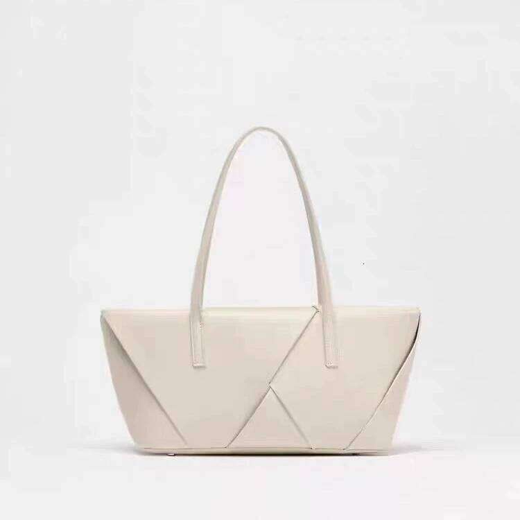 NEW Brand Fashion Women Shoulder Lady Design Half-Moon PU Handbag Summer Sling Crossbody Bag Girl Gift