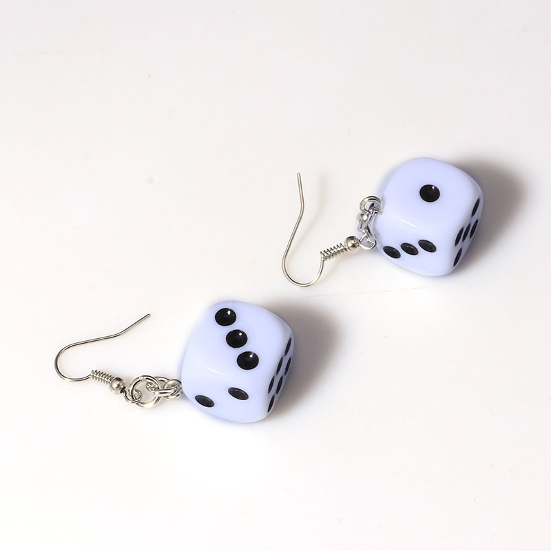 Creative Designer earrings fashionable dice earrings exquisite unique personality pendant earrings for women free shipping luxury earrings birthday gi