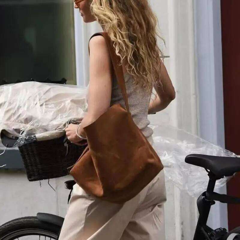 Designer Luxury New Suede Bucket Women S Shoulder Shoppers Large Capacity Handbag Fashion Casuaersatile Crossbody Bag For