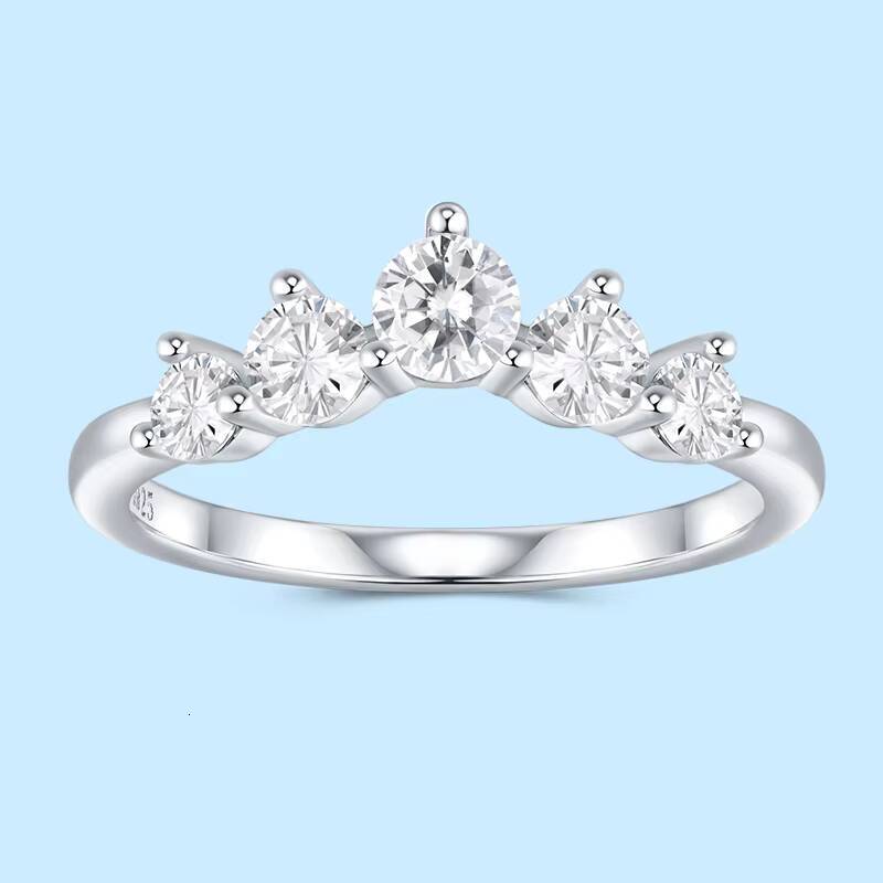 Factory Wholesale Classic Round Moissanite Ring 925 Sterling Silver Plating Suitable for Daily Dating and Wedding Gemstones Ring