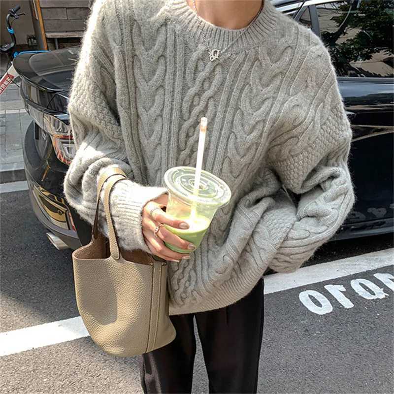 Autumn Winter Thicken Warm Pullover Sweater Women Vintage Loose Twist Knitted Jumper Woman AllMatch ONeck Long Sleeve PulloverT251027