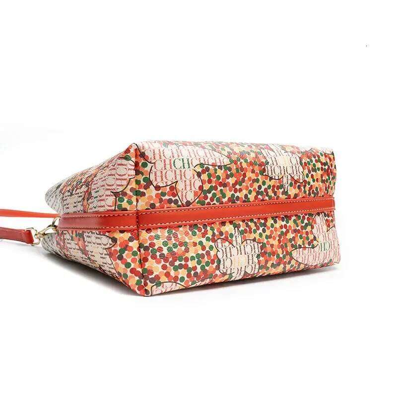 CH Shoulder Large Capacity Exquisite Flower Leather Bag Fashion Design Women's Handbag Printed