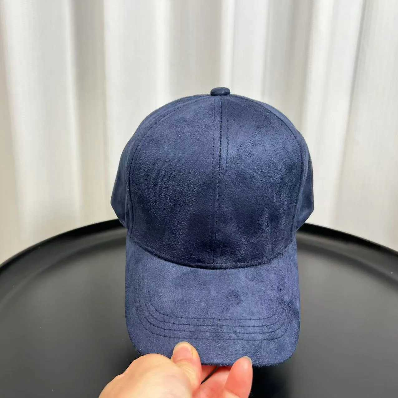 Fashion Adjustable Suede Baseball Caps For Men Women Autumn Winter Solid Retro Snapback Hip Hop Hat Unisex Street Sun Visor CapsW251027