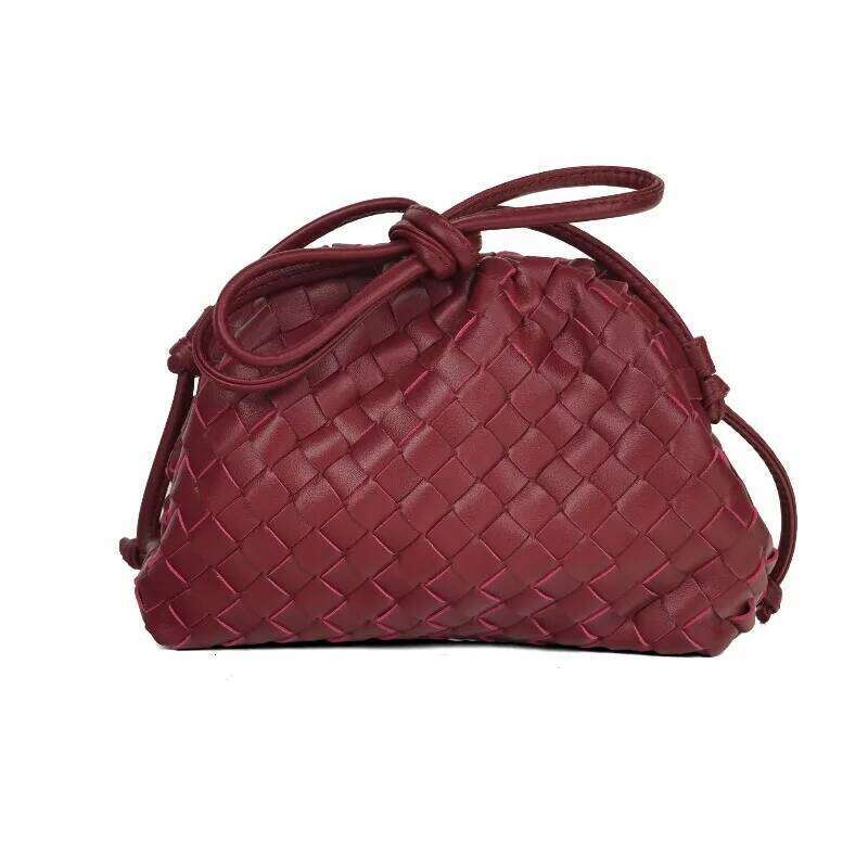 2025 New Retro Design Woven One-Shoulder Postman Bag