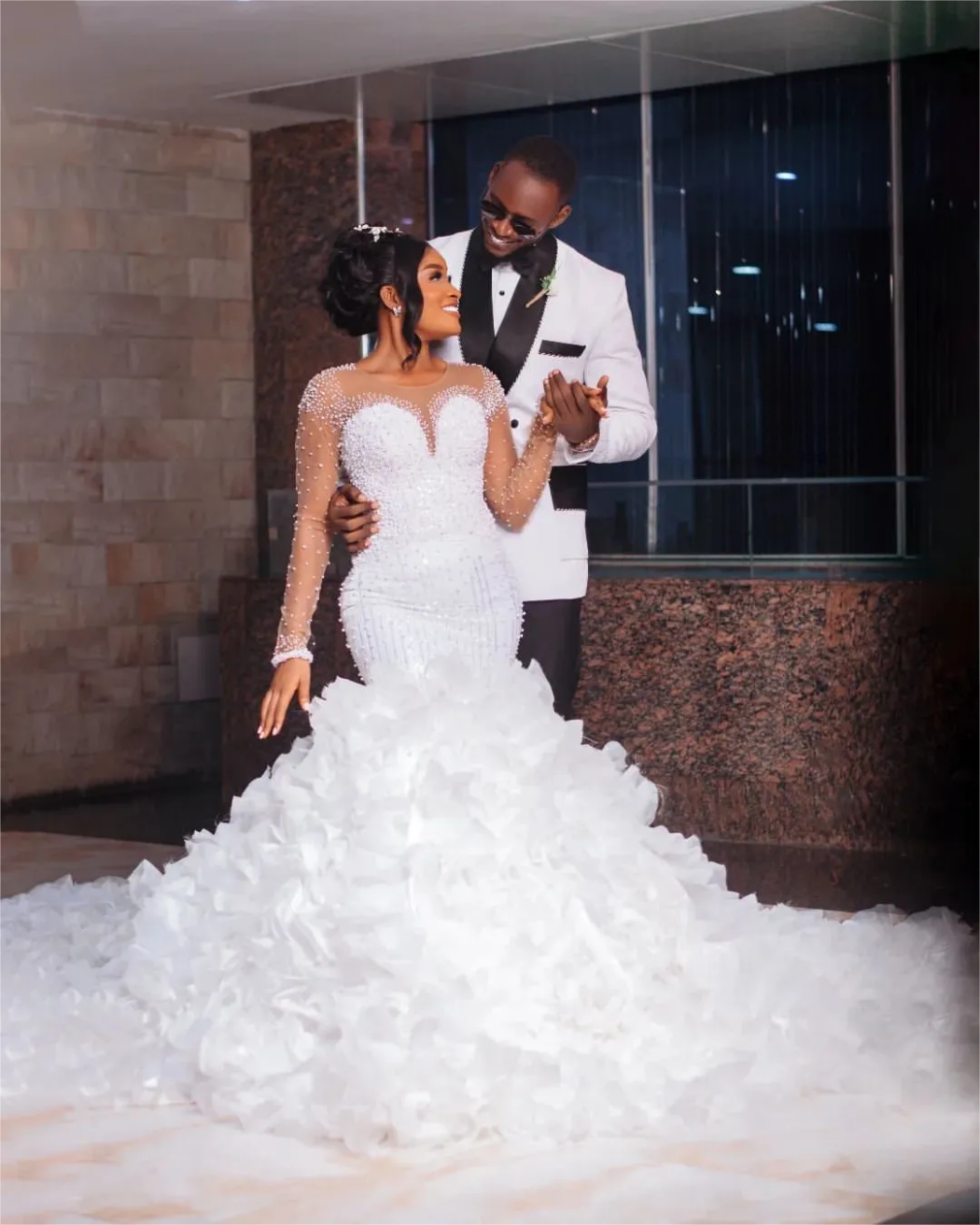 Arabic Aso Ebi Plus Size Mermaid Wedding Dress in Ivory with Full Lace Pearls Detachable Train and Full Sleeves