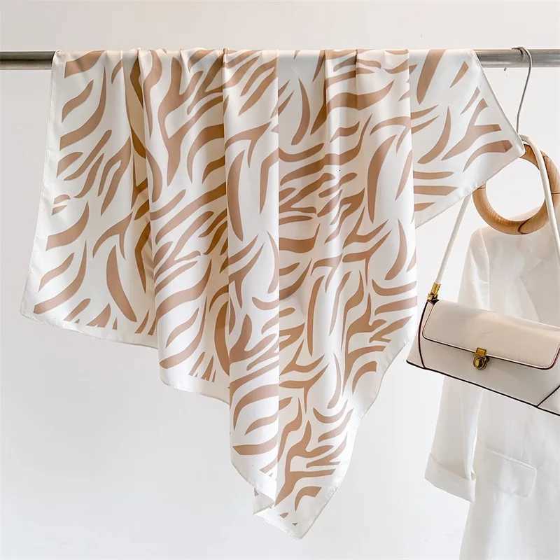 Wen Spain Brand Design Scarf Fashion opard Zebra Silk Scarves Square Small Handkerchi Neck Snood Bag Hijab Snood 9090CmW251027