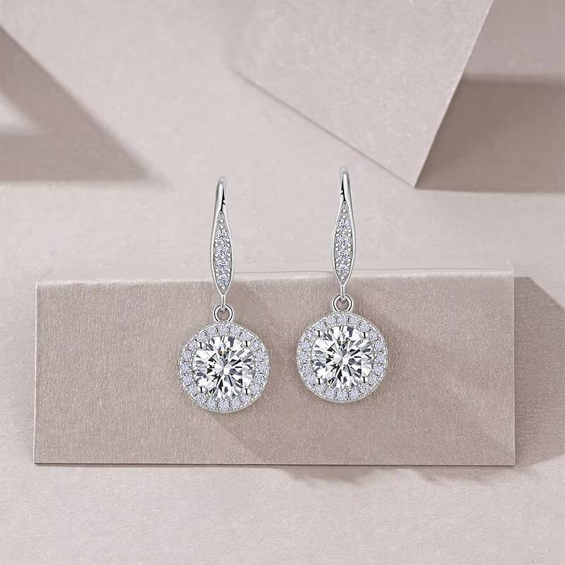 Custom S925 Sterling Silver Trendy Certified Moissanite Earrings Gold Plate Charm Women Luxury Four Claw Design Wire Earrings
