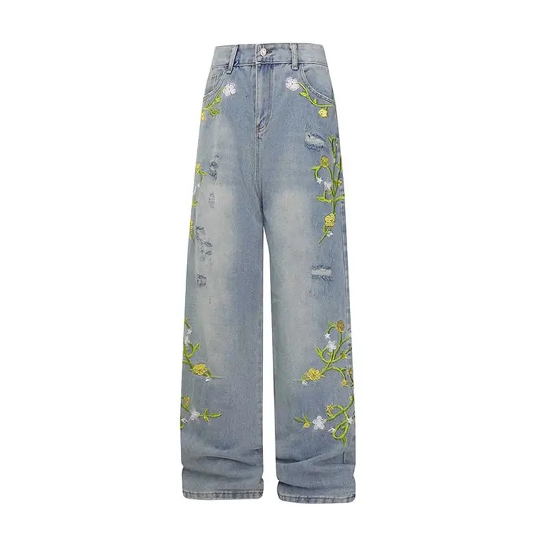 Autumn Winter Vintage Embroidered Flower Loose Wide Leg Pants Women Straight Casual Versatile Jeans High Waist Washed Denim Pant 251027