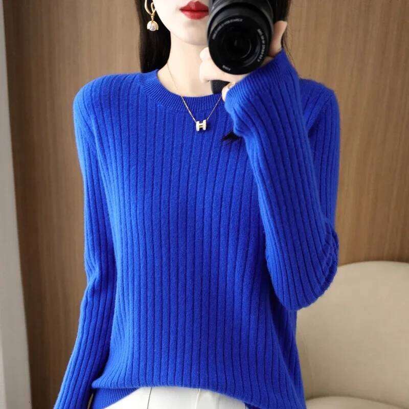 2025 Women Sweaters Autumn Winter Long Sleeve Pullovers O-Neck Stripe Warm Pullover Korean Fashion Bottoming Shirts Loose Jumper Designer Sweater Wome