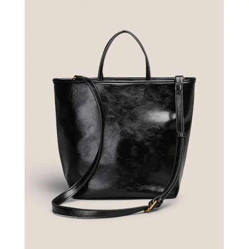 New French Retro Horizontal Square Large Capacity Handbags For Women Casual Commuting Single Shoulder Crossbody Bags Trendy