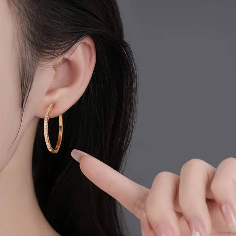 Wholesale Luxury 925 Sterling Silver Fine Moissanite Earrings Minimalist Hoop Earring Moissanite Jewelry for Women Girls