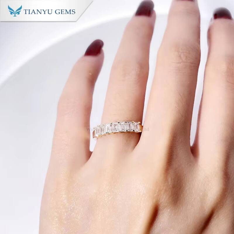 Tianyu Gems 25x35mm Emerald Cut Lab Diamonds Ring DEF Diamond Women Custom 18k 14k 10k Yellow Gold Wedding Engagement Rings