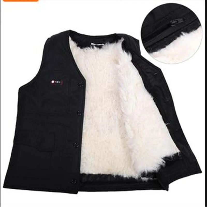 Man Autumn Solid Sleeveless Vneck Sheepskin Fur Thick Down Parkas Male Winter Loose Warm Fur Down Jackets 251024