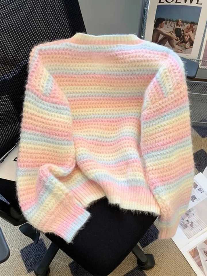 Zoki Women Chic Rainbow Sweater Loose Cute O Neck Long Sleeve Knitted Jumpers Fall Winter Lazy Wind Japan Fashion Sweet PulloverT251027