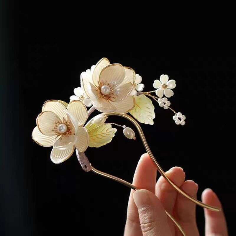 New White Magnolia Flower U-Shaped Chinese Style Updo High-End Hairpin Hair Cheongsam Accessory