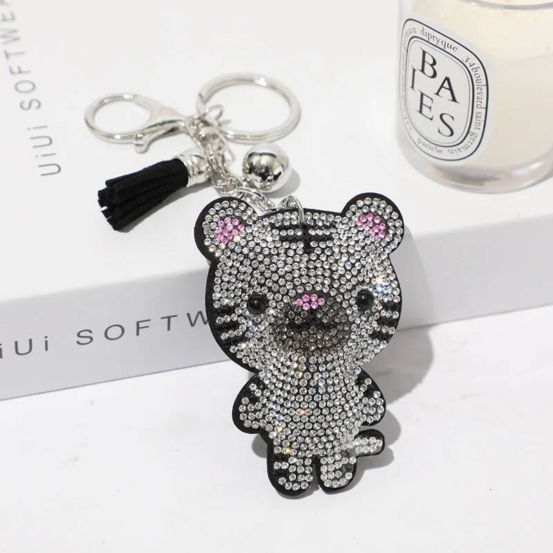Adorable Rhinestone - decorated Tiger Key Accessories, Trendy Choice