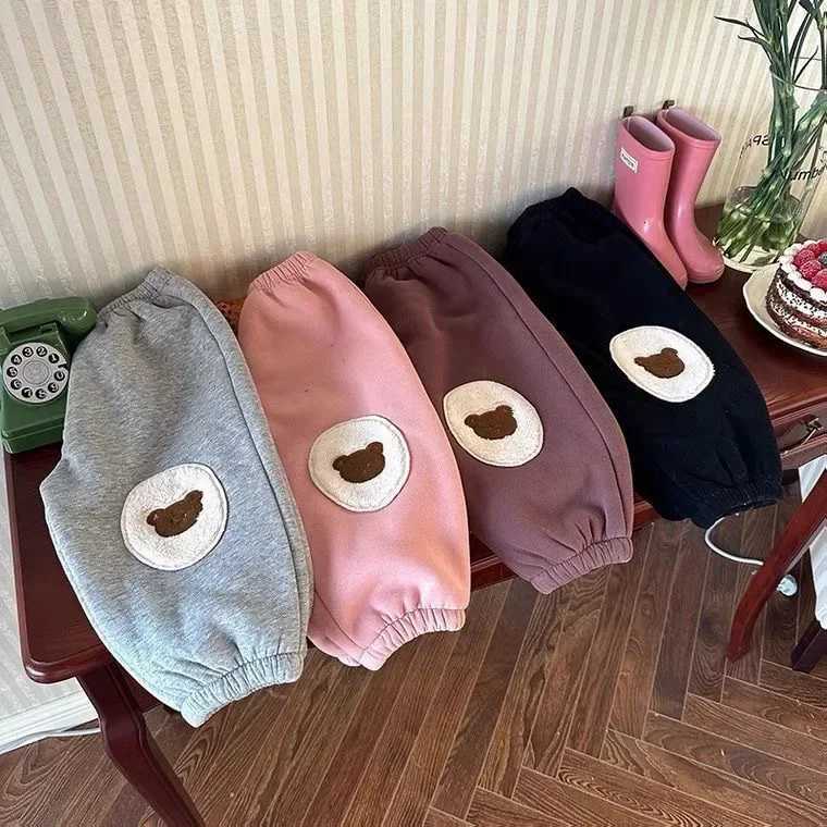 Thickened Bear Patchwork Fleece Childrens Casual Pants Cuffed Loose Fit Male Female Kids Warm Winter Trousers AE StockT251027