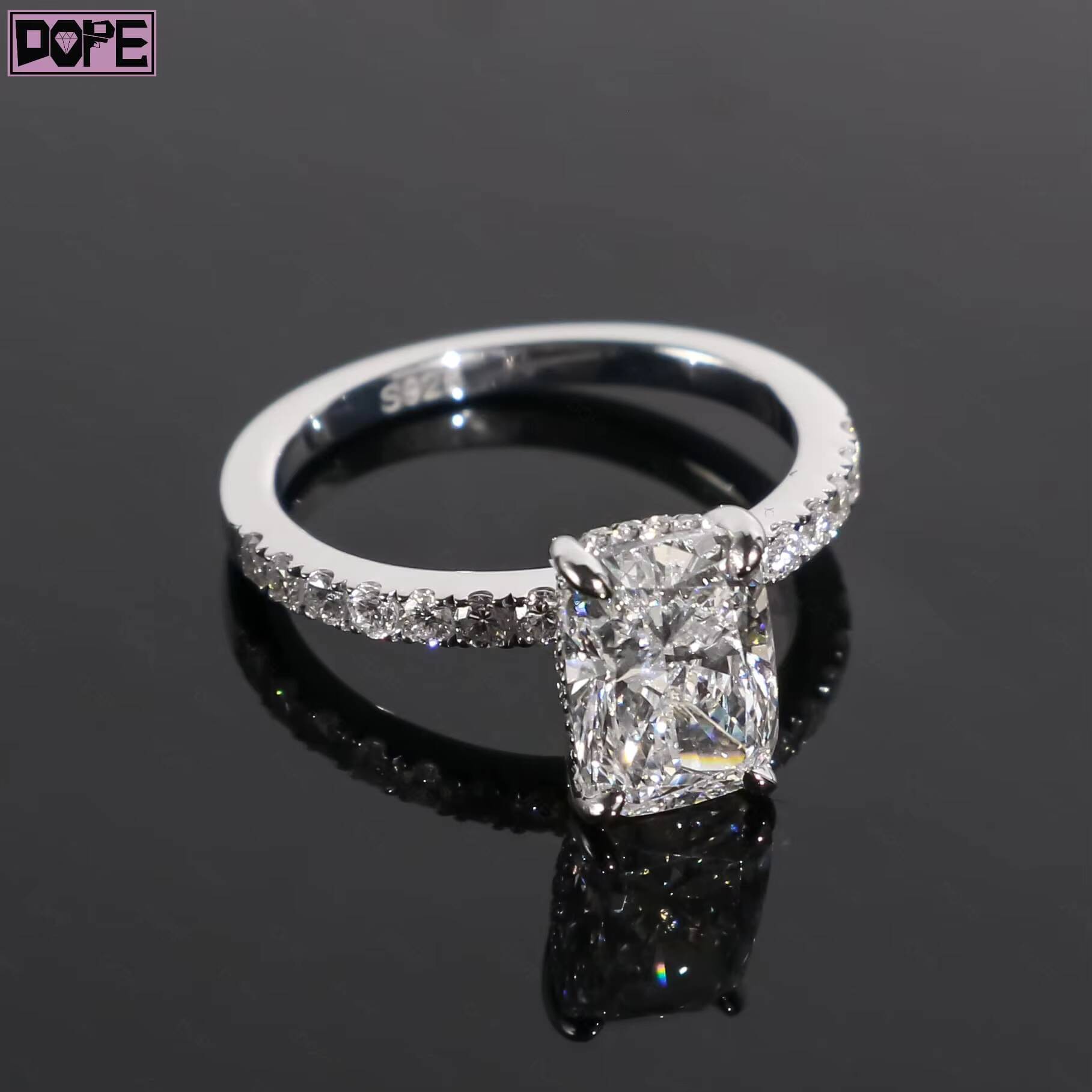 Wedding Ring VVS CVD HPHT 2ct Cushion Cut 925 Silver Half Paved Engagement Lab Grown Diamond Ring