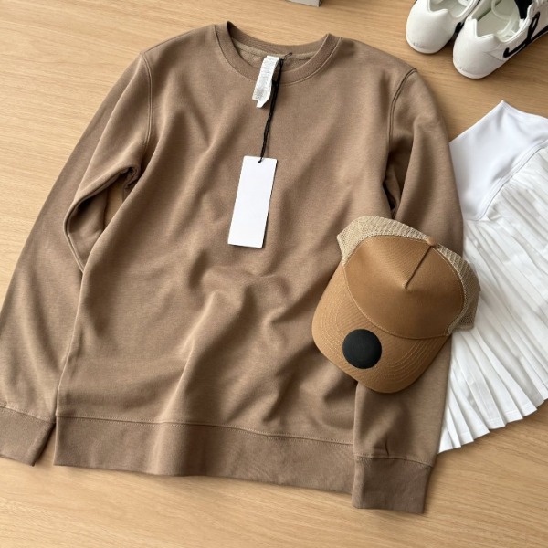 Women's Designer Sports Sweatshirt, Casual Loose Fit, Letter Print Hoodie-Free, Autumn and Winter Fashion Yoga Sports Sweatshirt with Crew Neck