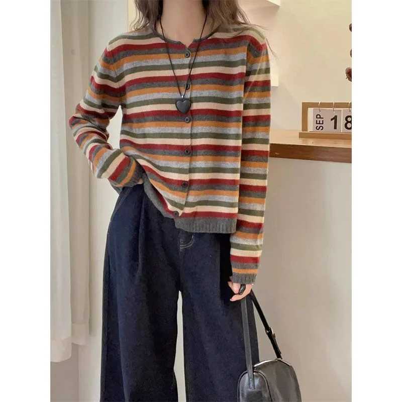 Round Neck Long Sleeve Color Striped Knitted Cardigan for Women in Autumn New Fashionable and Fashionable Sweater JacketT251027