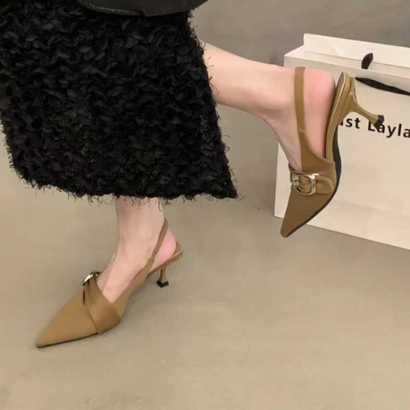 Pointy High Heeled Sandals Womens Buckle Brand Casual Fi Slippers Sexy Slingback Shoes Sweet Muller Beach Sandals WomenXJ251027