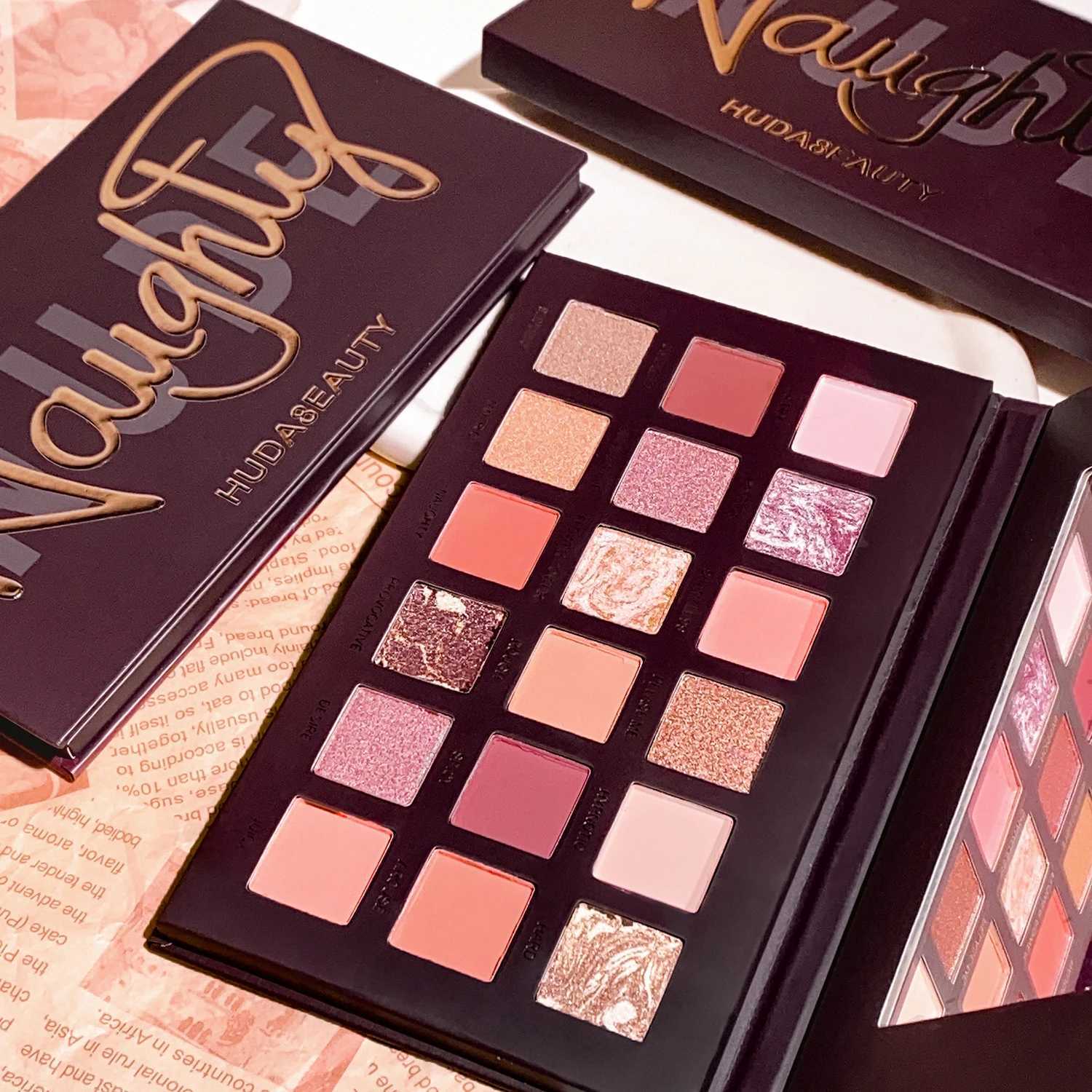 18Color Eyeshadow Palette Matte Glitter High Pigment LongLasting SmudgeProof Perfect for Daily Party makeupXJ251027