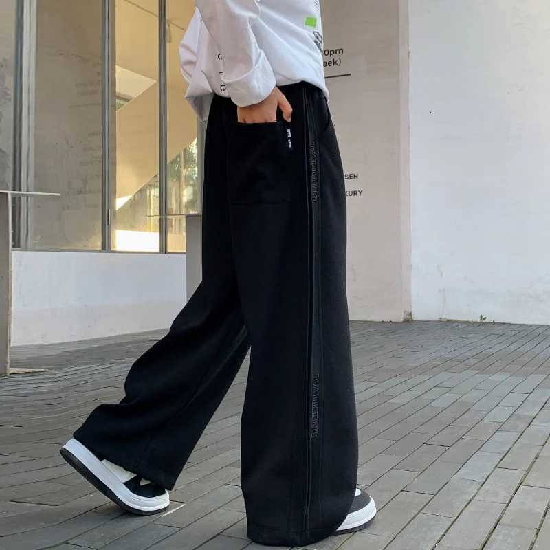 Children Unisex Spring Pants For Boys And Girls Casual Style Loose Straight Fit Sports Trousers Kids School Sporty SweatpantsT251027