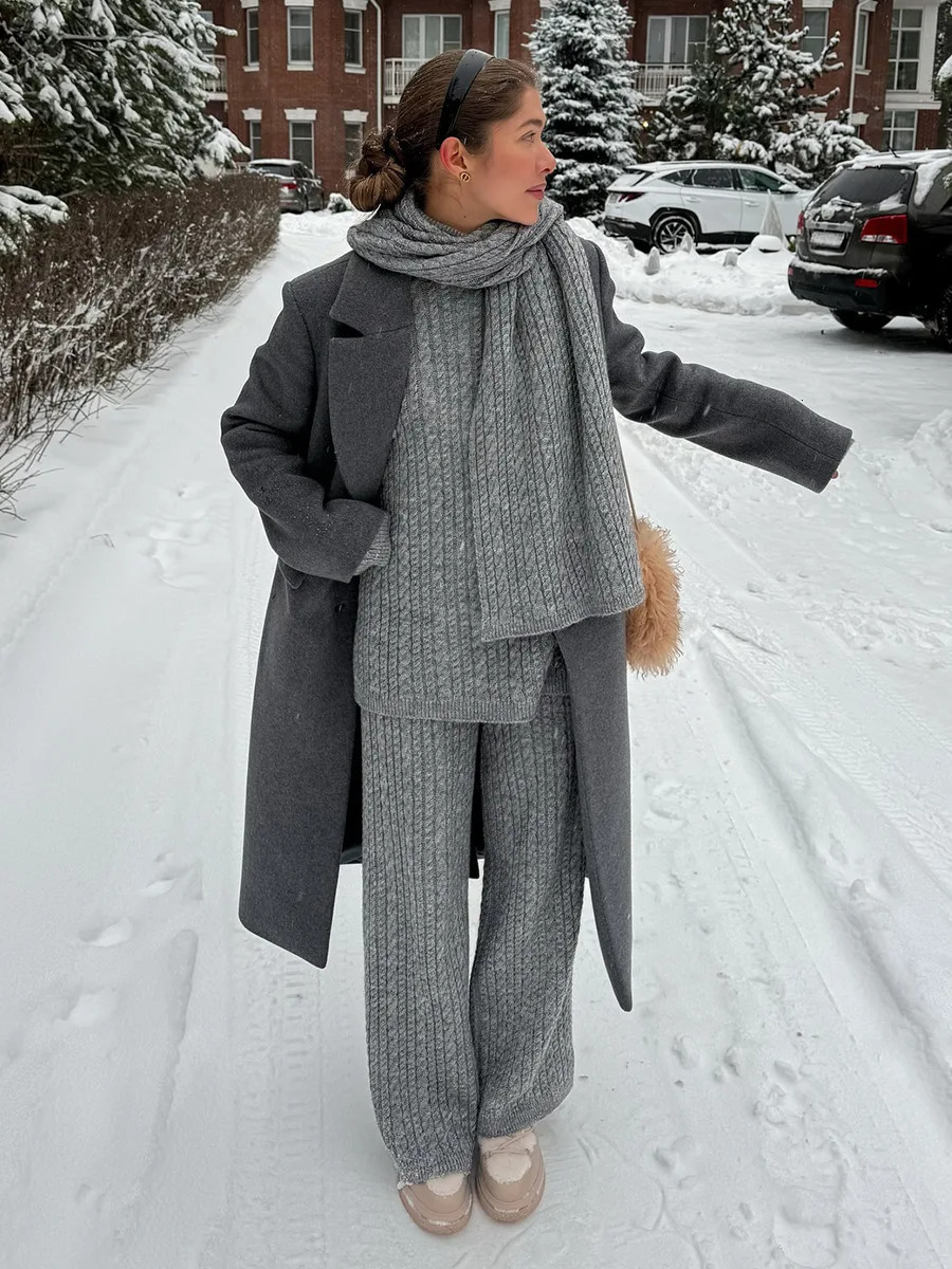 Bornladies Autumn Winter Fashion Womens Cable Knit Sweater Wide Leg Pants Set Soft Wool Blend Loose Fit High Neck Pullover 251027