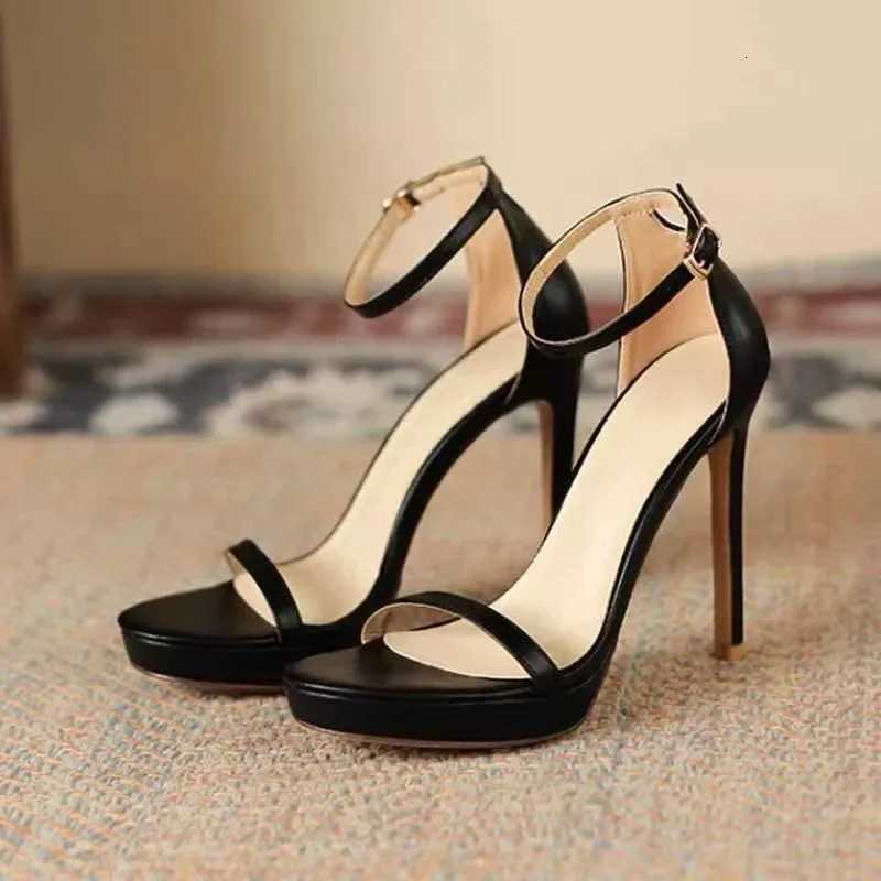 Womens High Heels Summer New Round Toe Open Toe e Strap Bag Heel Platform Antislip Wearresistant Stiletto SandalsXJ251027