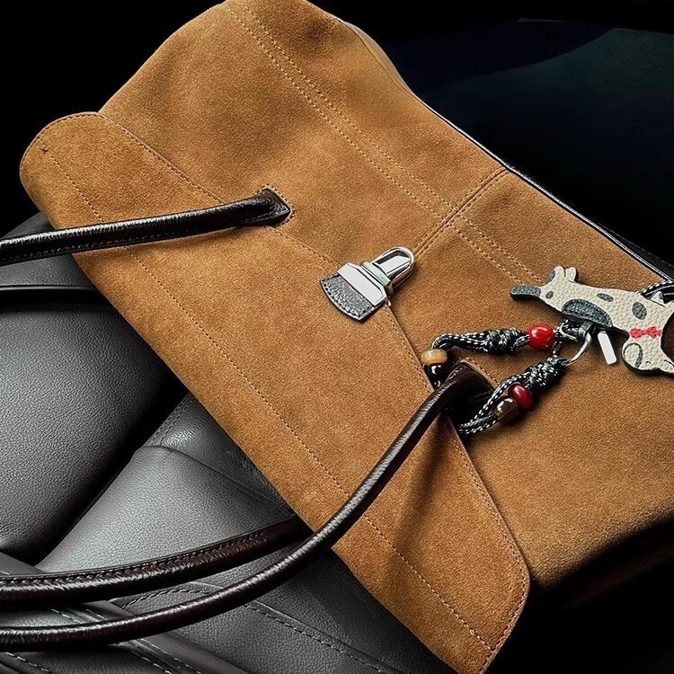Designer Brown Suede Premium Women's Handbag Autumn/Winter New Multi functional Suede Fashion Shoulder Bag