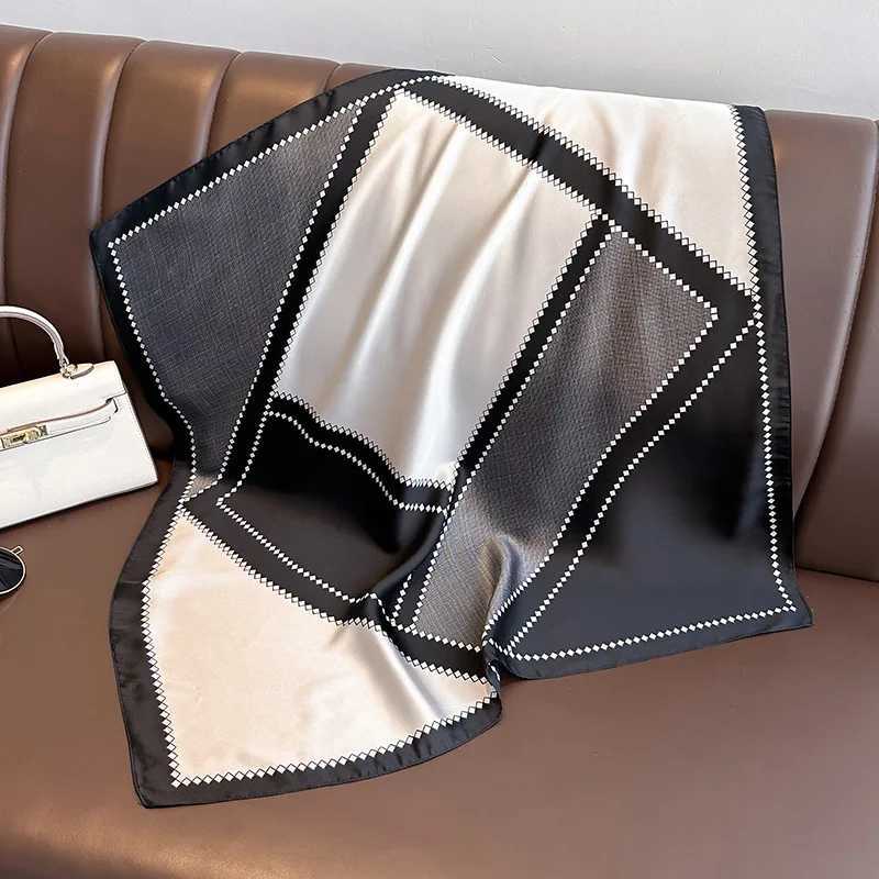 2024 Fashion Luxury Brand 70cm Silk Square Scarf Wen Satin Neck Tie Fa Hair Bandana kerchi Shawl Wrap Hijab EcharpeW251027