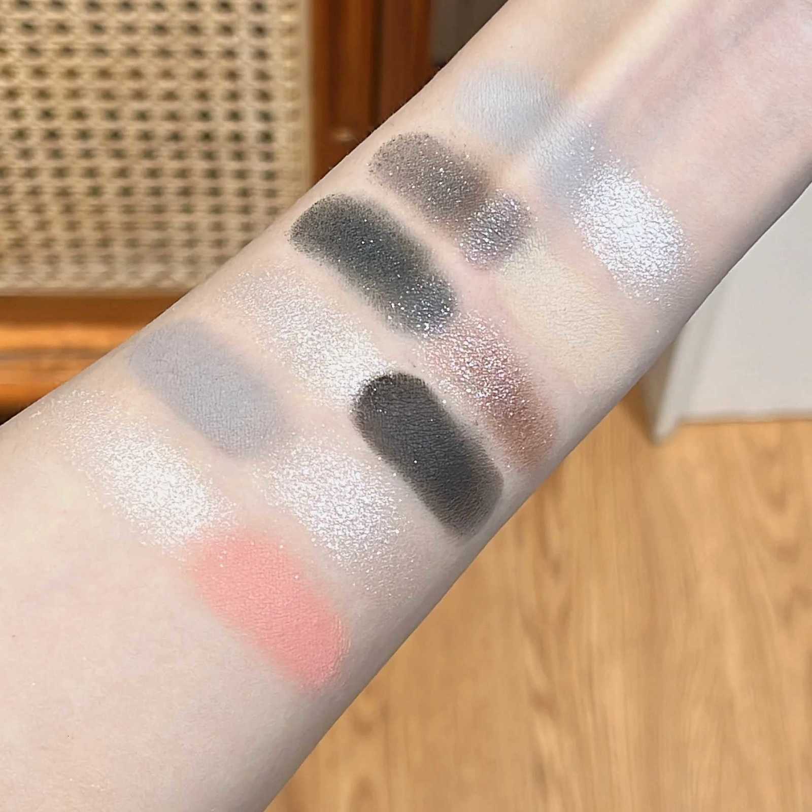 12color Eyeshadow Palette Black Orange Cement Grey Punk Smoky Eye Shadow Portable Eye Makeup Palette Pigment Eyeshadow TrayXJ251027