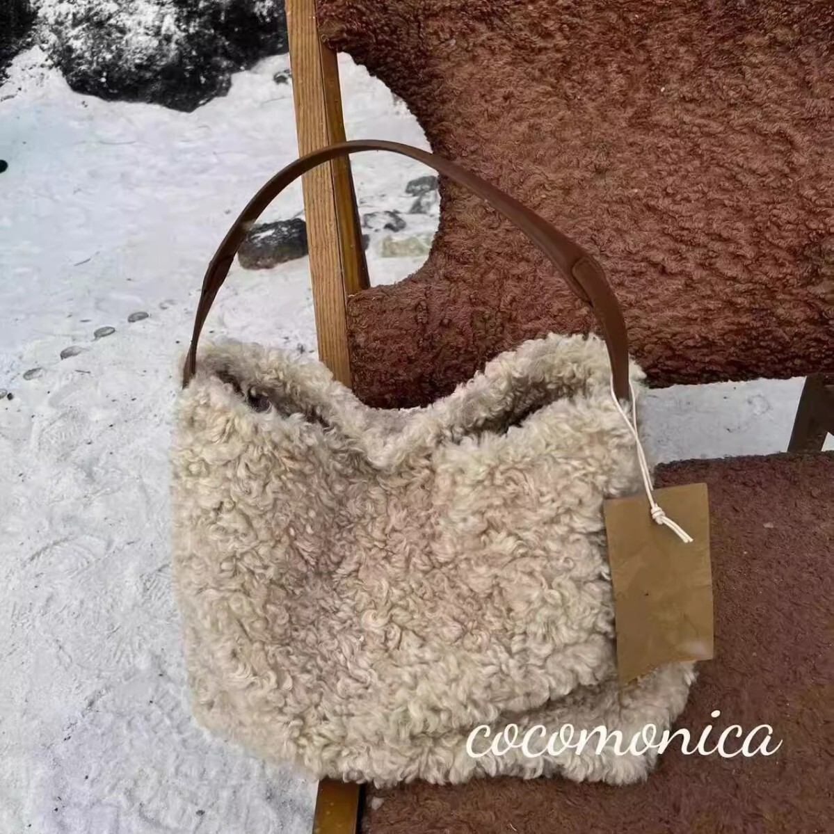 Autumn and Winter New Lamb Wool Tote Relaxed Feel Plush Shoulder Large Capacity Fluffy Crossbody Bag