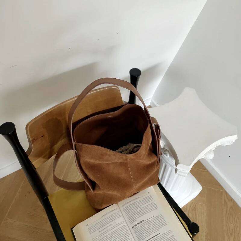 Hot Sale Winter Stylish Large Capacity Commuter Tote Ear Hanging Strap Suede Leather Women Shoulder Bag Wine Red Coffee Handbag