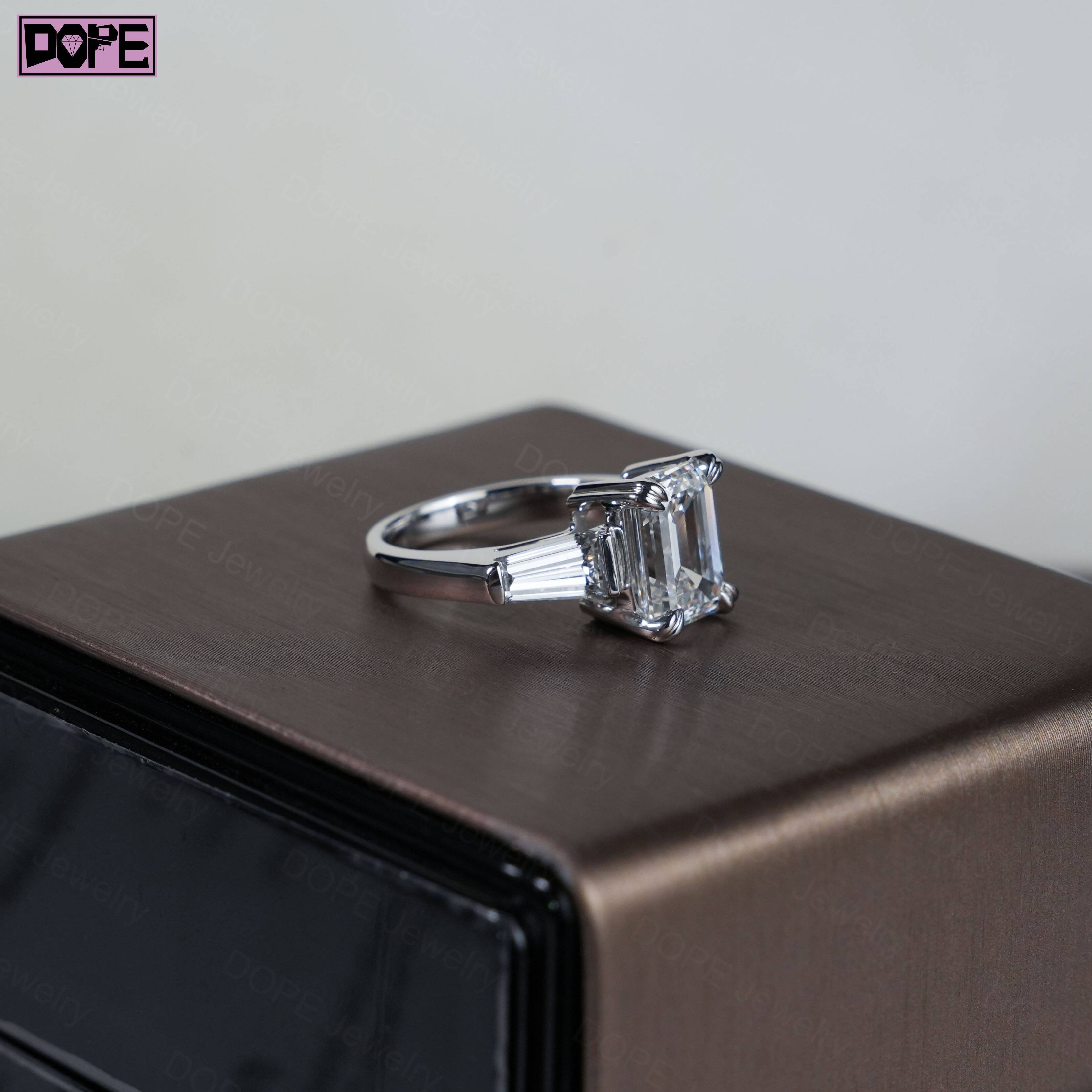 Lab Grown Diamond Ring 2CT Emerald Cut Solid Platinum Pt950 Tapered Side Stones IGI Certificate Engagement Ring