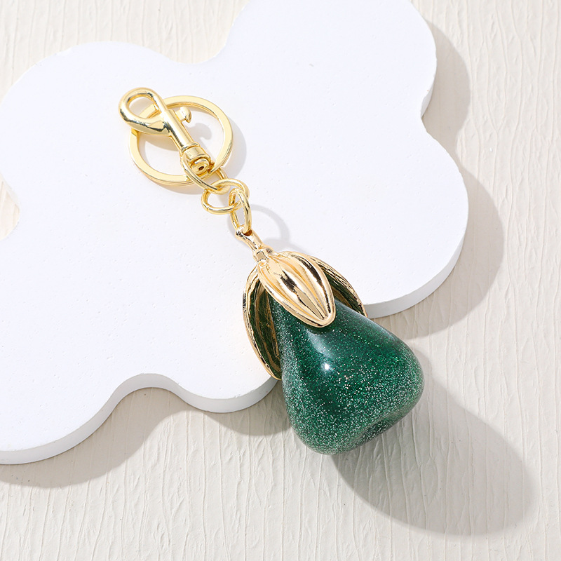 Keychain wallet Designer keychain Pear keychain pendant, couple car keychain exquisite personalized fruit creative fashionable pendant Birthday Gift