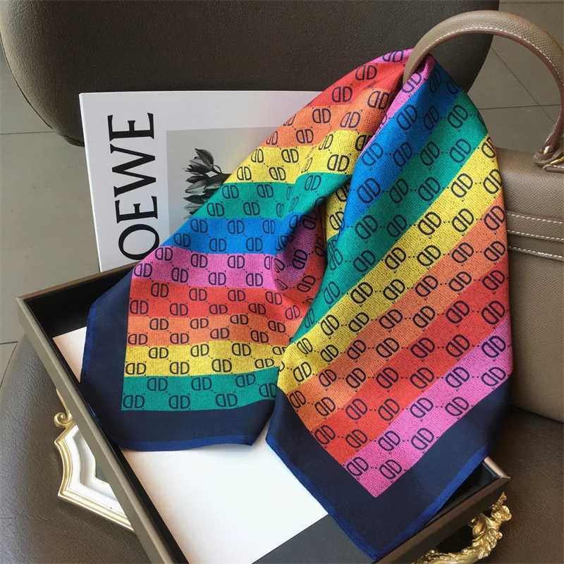 1pcs 70cm opard Print Silk Scarf for Wen Imitation Silk Light Luxury Versati wear Bag Decoration Clothing Square ScarfW251027