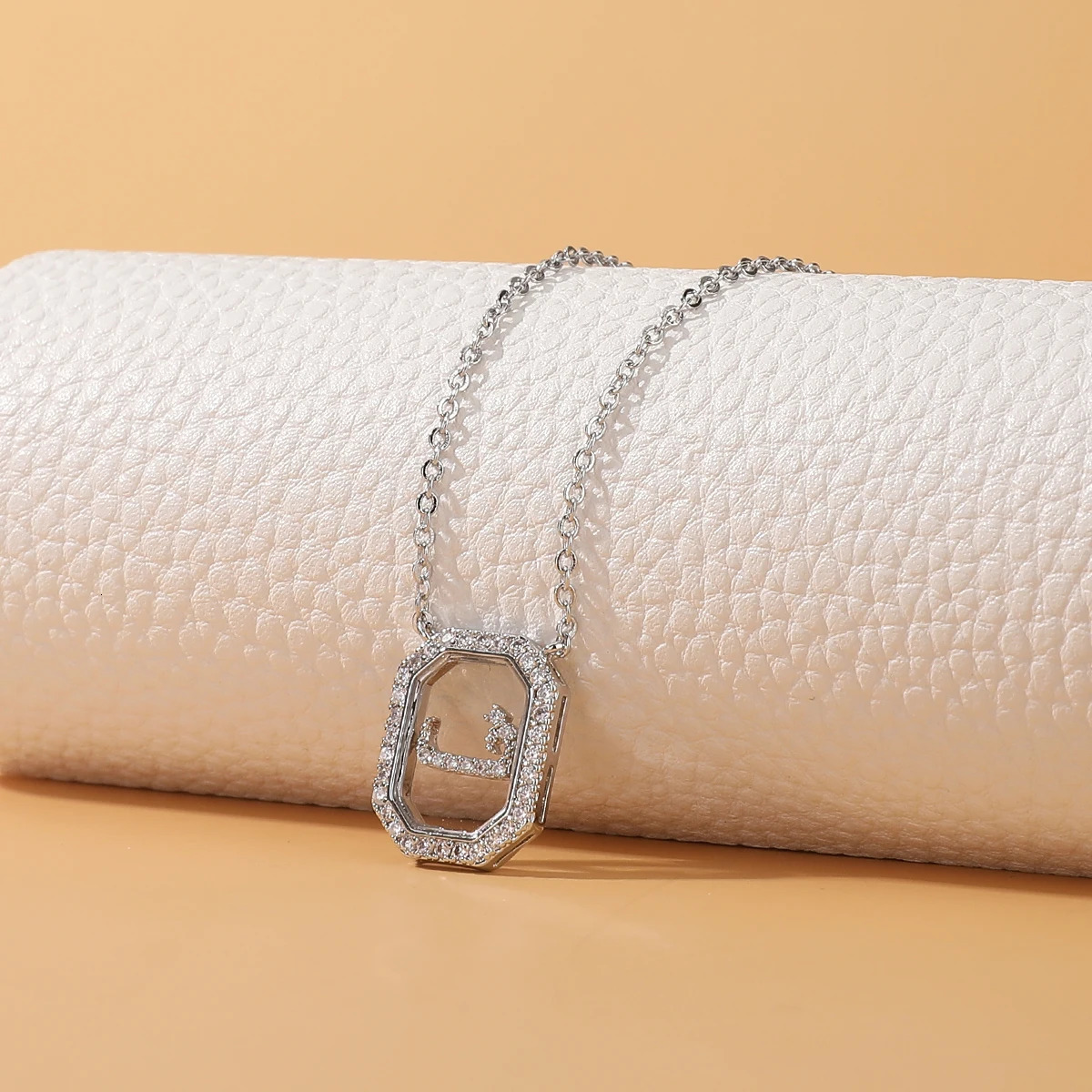 Womens Fashion Necklace Simple Zircon Arabic Letters Glass Square Chain Necklace Arabian Style Jewelry Accessory 251023