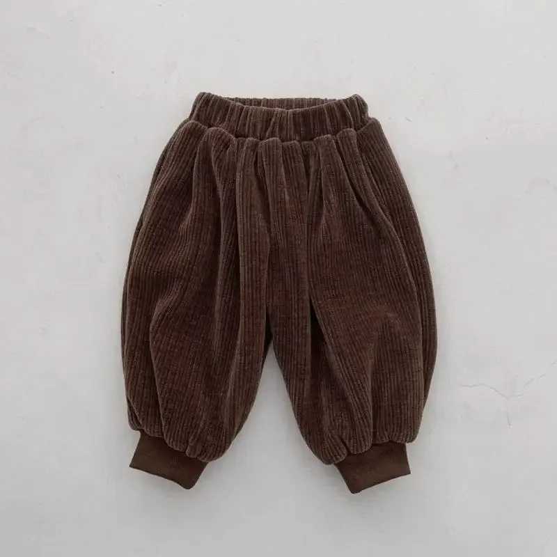 Spring and Autumn Baby Pants Winter Men and Womens Corduroy Plush Loose Lantern Pants Baby Solid Color Thickened Casual PantsT251027