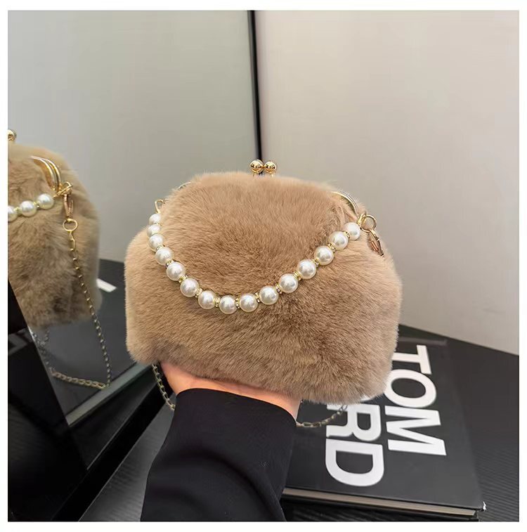 New Autumn Winter Pearl High-End Handbag Shell Plush Chain Single Shoulder Crossbody Women's Bag