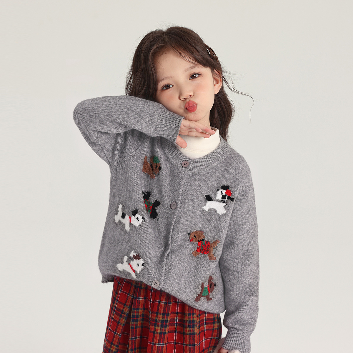 New hot selling children's clothing, animal jacquard knitted cardigan, autumn and winter girls' sweater, cute and fashionable top