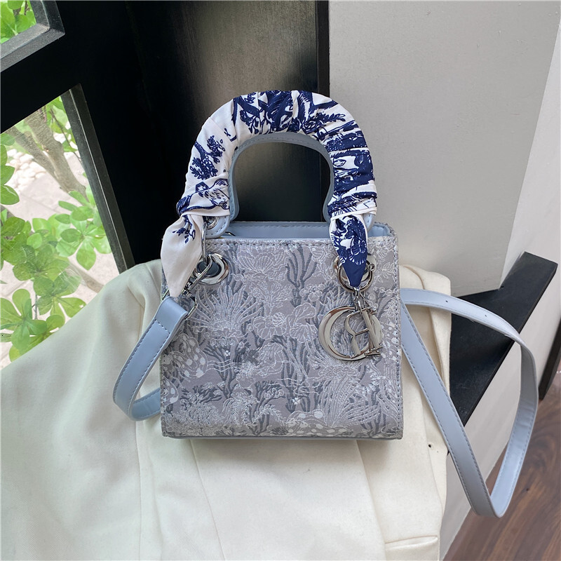 Free shipping designer bag New High-End Heavy Craft Silk Scarf Handheld Tote Fashion Versatile Shoulder Crossbody Bag
