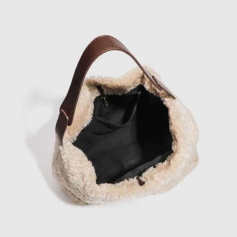 New Fashion Autumn Winter Bags Luxury Womens Soft Plush Shoulder Bag Faux Lamb Wool Handbag Large Commute Work Female Y251027