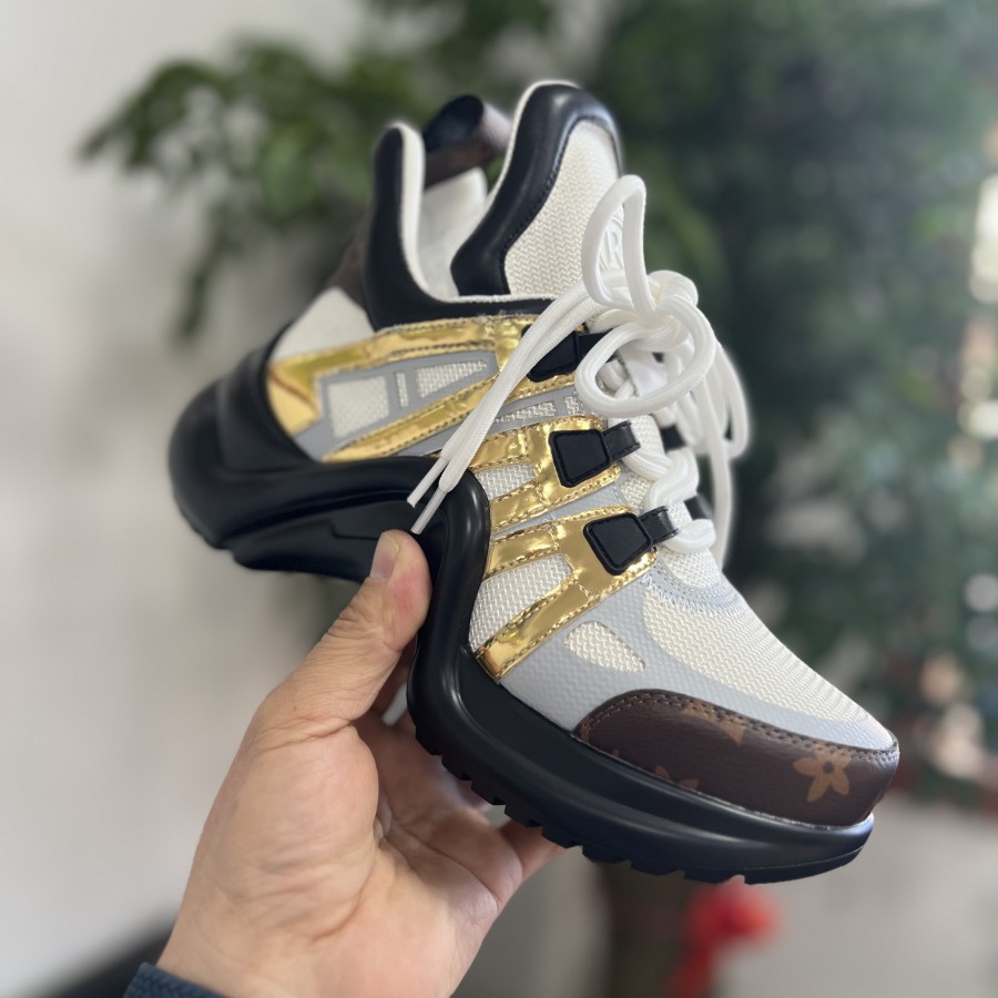 Free shipping Designer Color-Block Chunky Sneakers with Mesh Detail Daily Occasion Wear Fashion Stylish Versatile Trendy Shoes