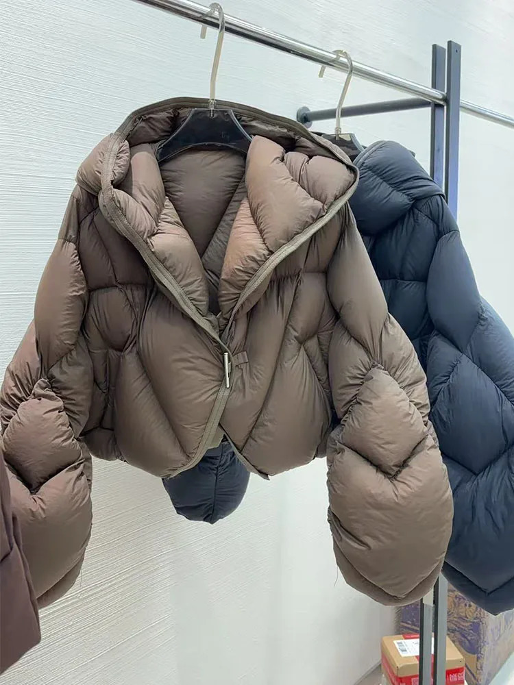 2025 Autumn Winter Women Down Jacket Soft Warm Coat White Goose Puffer Short Outerwear Lightweight Fashion Casual 251015