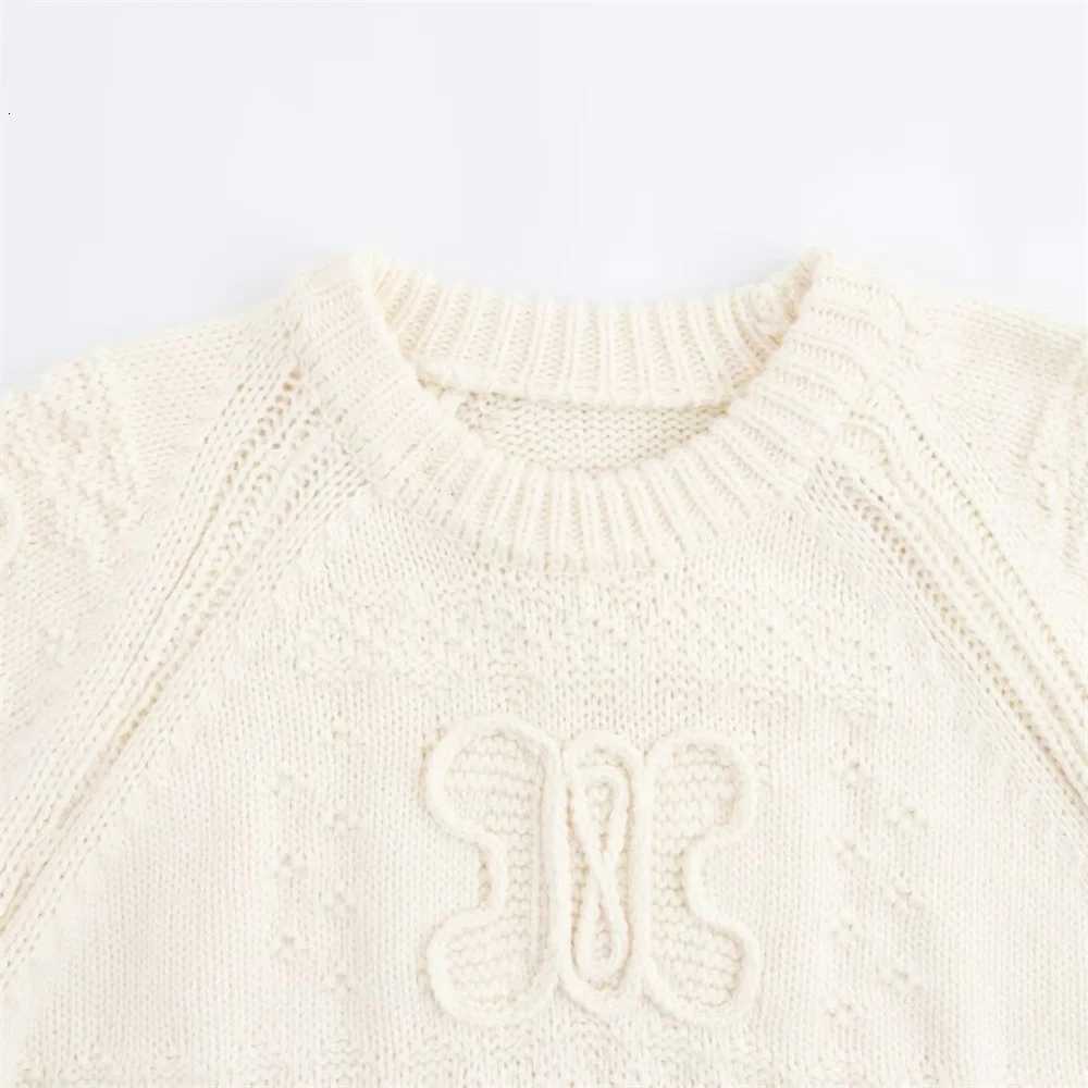 Winter new fashion womens casual avantgarde design sense European and American pullover knitted sweaterT251027