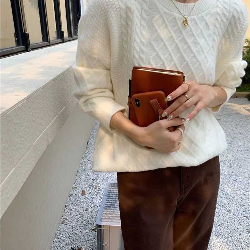 Autumn Winter New Fashion Long Sleeve Round Neck Solid Sweaters Pullovers Womens Clothing Casual Allmatch Knitting Korean TopT251027